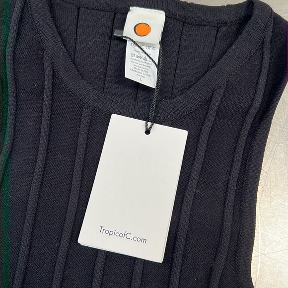 ✨NWT✨🌊 Tropic of C ☀️ arc racer back swim black tank top size large - Picture 9 of 11